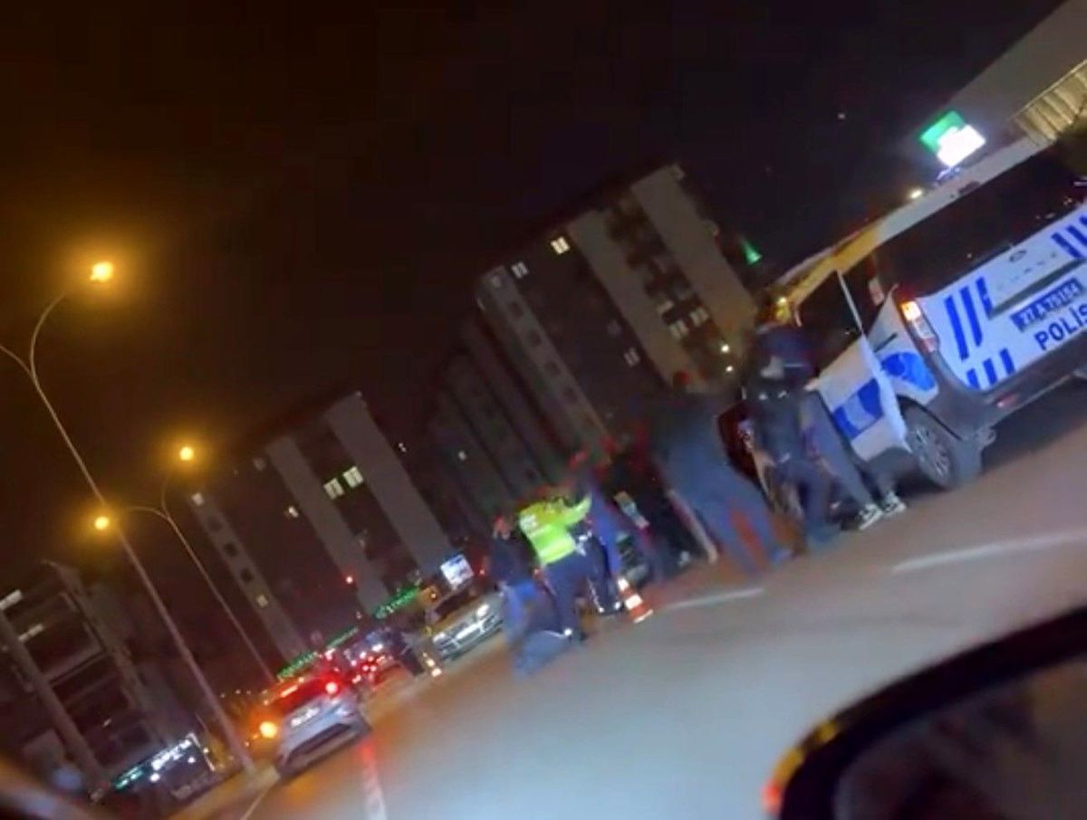 Gaziantep'te trafik cezasına tepki gösteren şahıslardan polise mukavemet