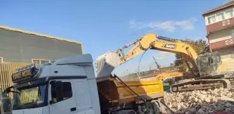 Dilovası'ndaki Yangında Hayatını Kaybedenlerin Fabrikası Yıkıldı