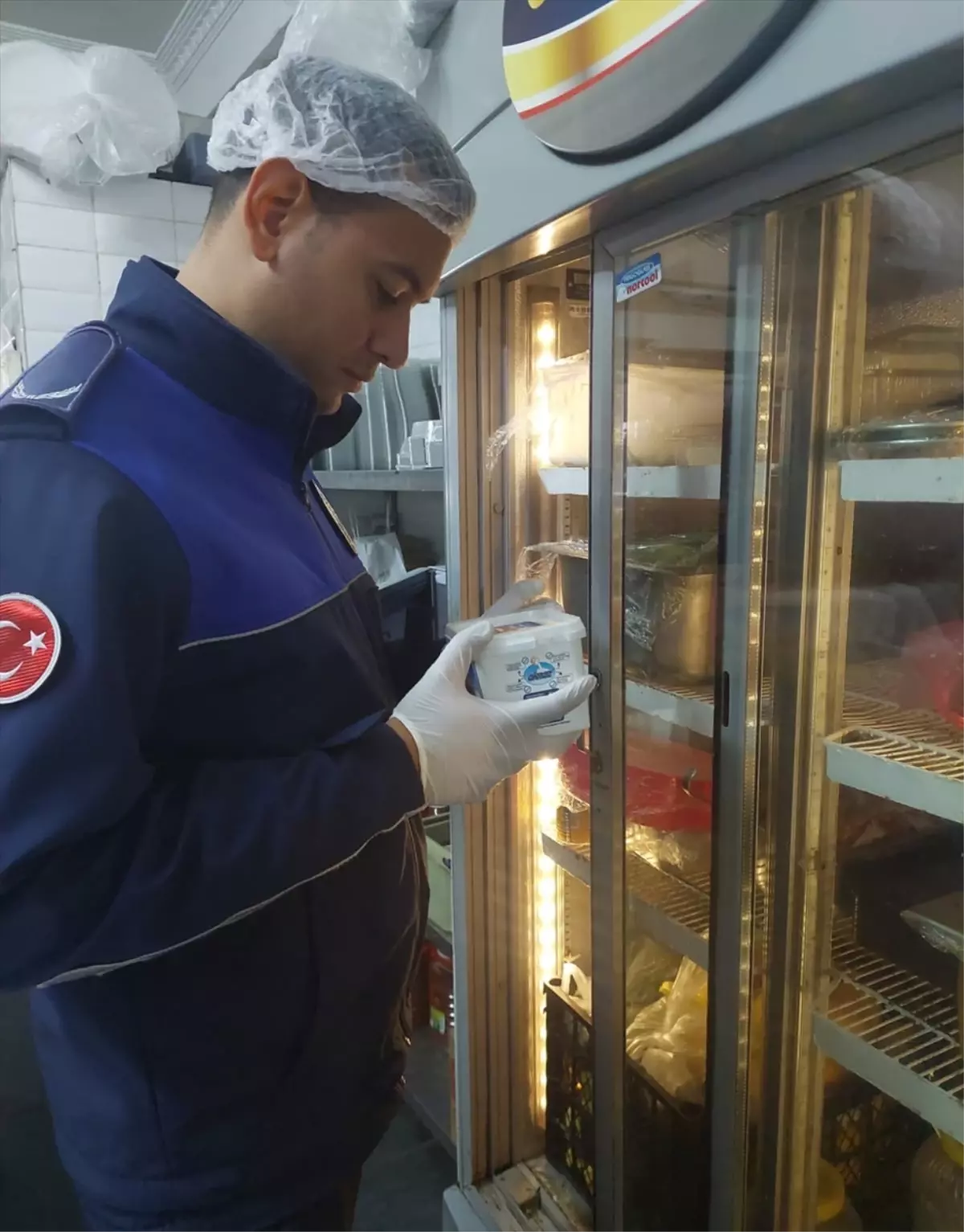 Marmaris'te Sağlıksız Gıda Ürünlerine El Konuldu