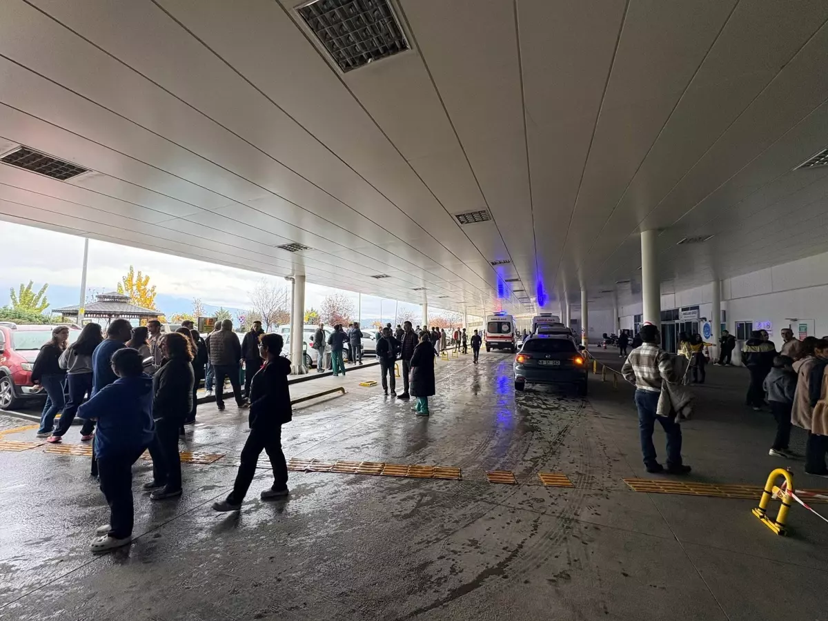 Muğla Hastanesinde Kimyasal Madde Sızıntısı: 2 Personel Müşahede Altına Alındı