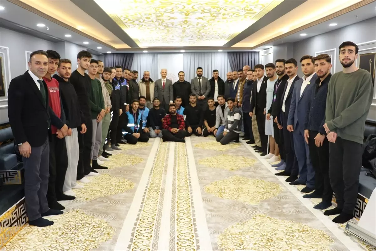 Muş'ta 'Vatan ve Kahramanlık Buluşmaları' programı düzenlendi