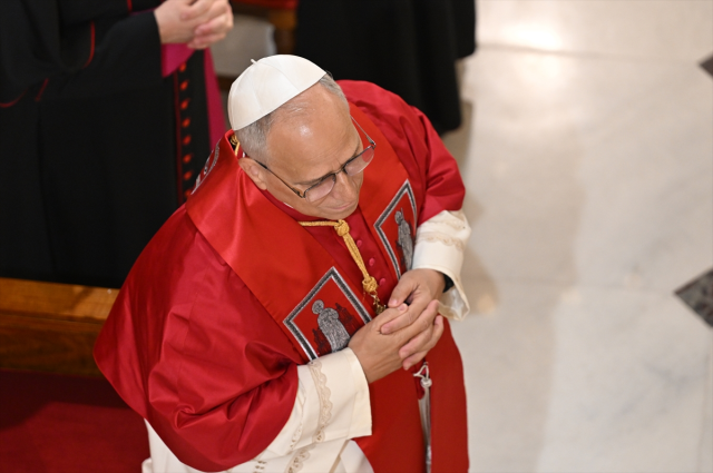 papa 14 leo istanbul da ilk duragi bakin neresi 19300822 6175 m