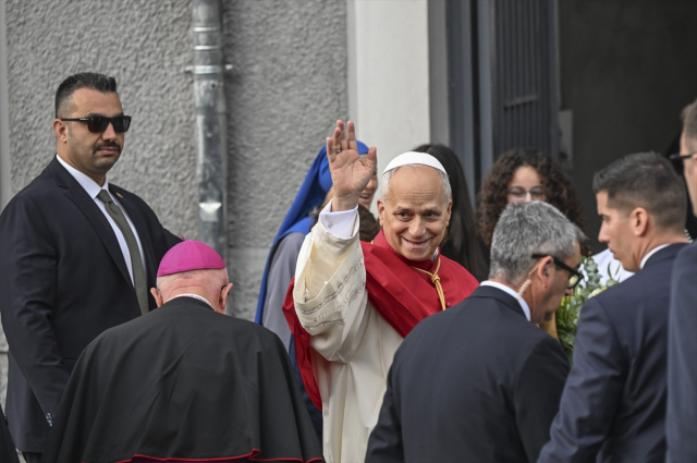 papa 14 leo istanbul da ilk duragi bakin neresi 19300822 6241 m