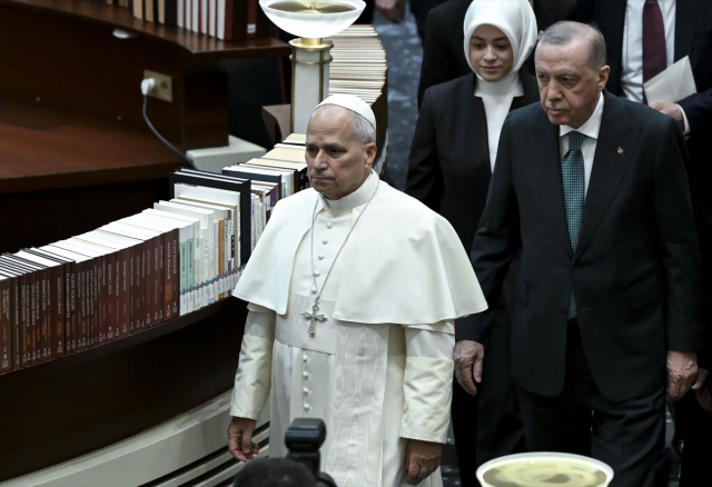 Pope's call to Erdoğan resonated widely in the world press
