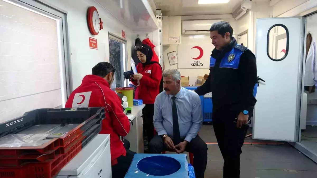 Tunceli'de Kızılay'a Kan ve Kök Hücre Bağışı Rekoru