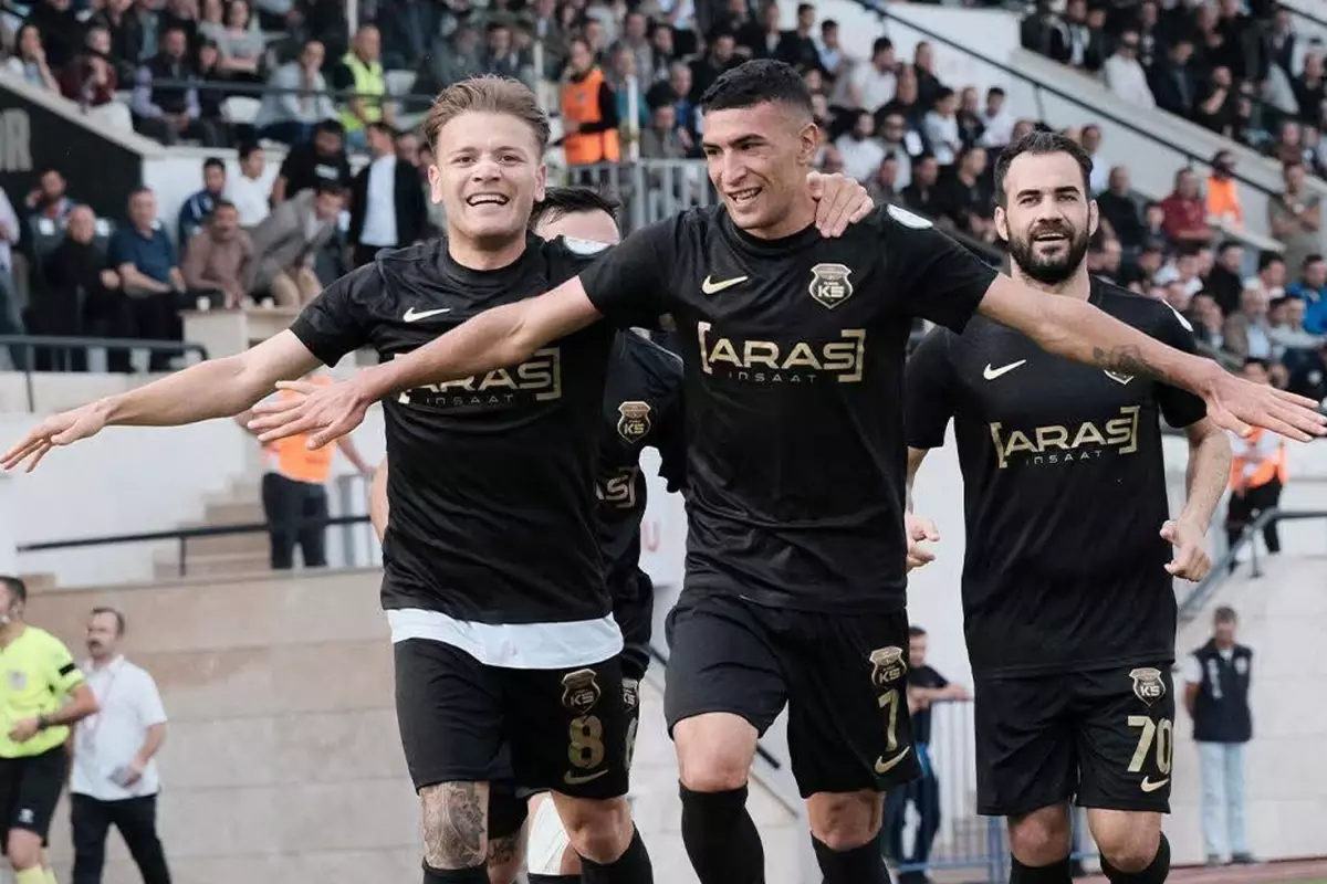 Yerli Vardy! Sanayide kaynakçıydı, şimdi gol krallığına oynuyor