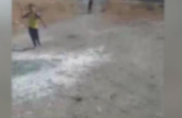 This family throws stones at everyone passing by! Residents can't walk on the road