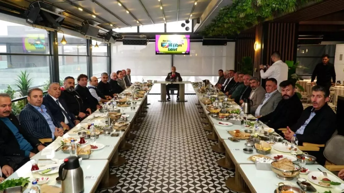 Bursa'da Doğu ve Güneydoğu derneklerinden barış sürecine güçlü destek