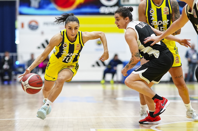 derbide fenerbahce den besiktas a buyuk fark 19306409 5777 m