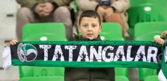 Sakaryaspor ve Eminevim Ümraniyespor Berabere Kaldı