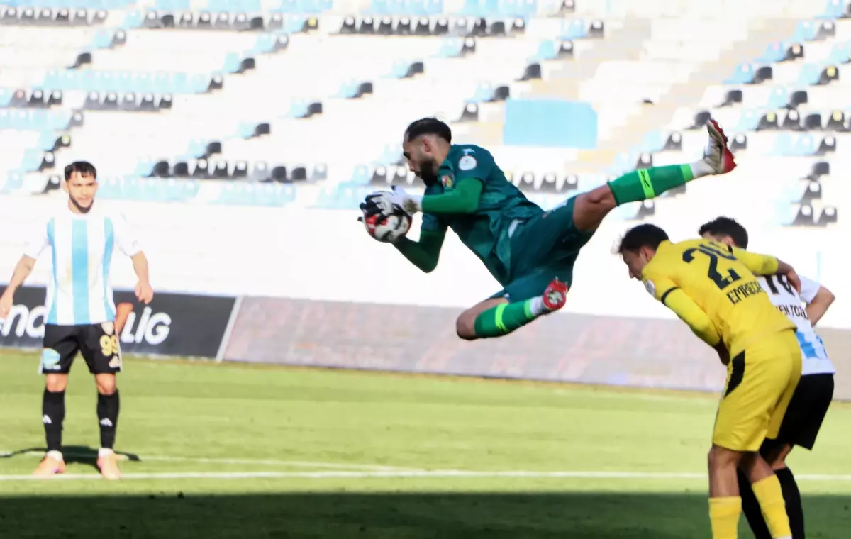 Erzurumspor, İstanbulspor'u 4-0 Mağlup Etti