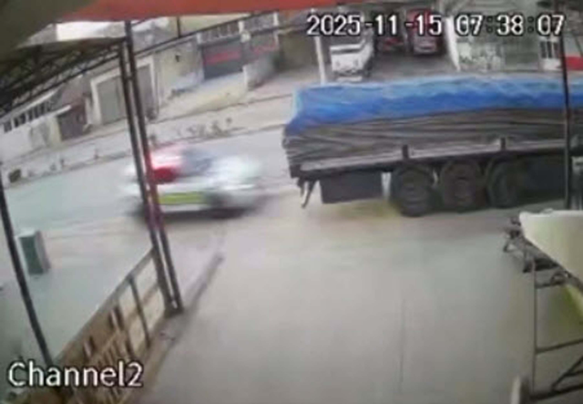 The female police officer injured in the accident was also martyred