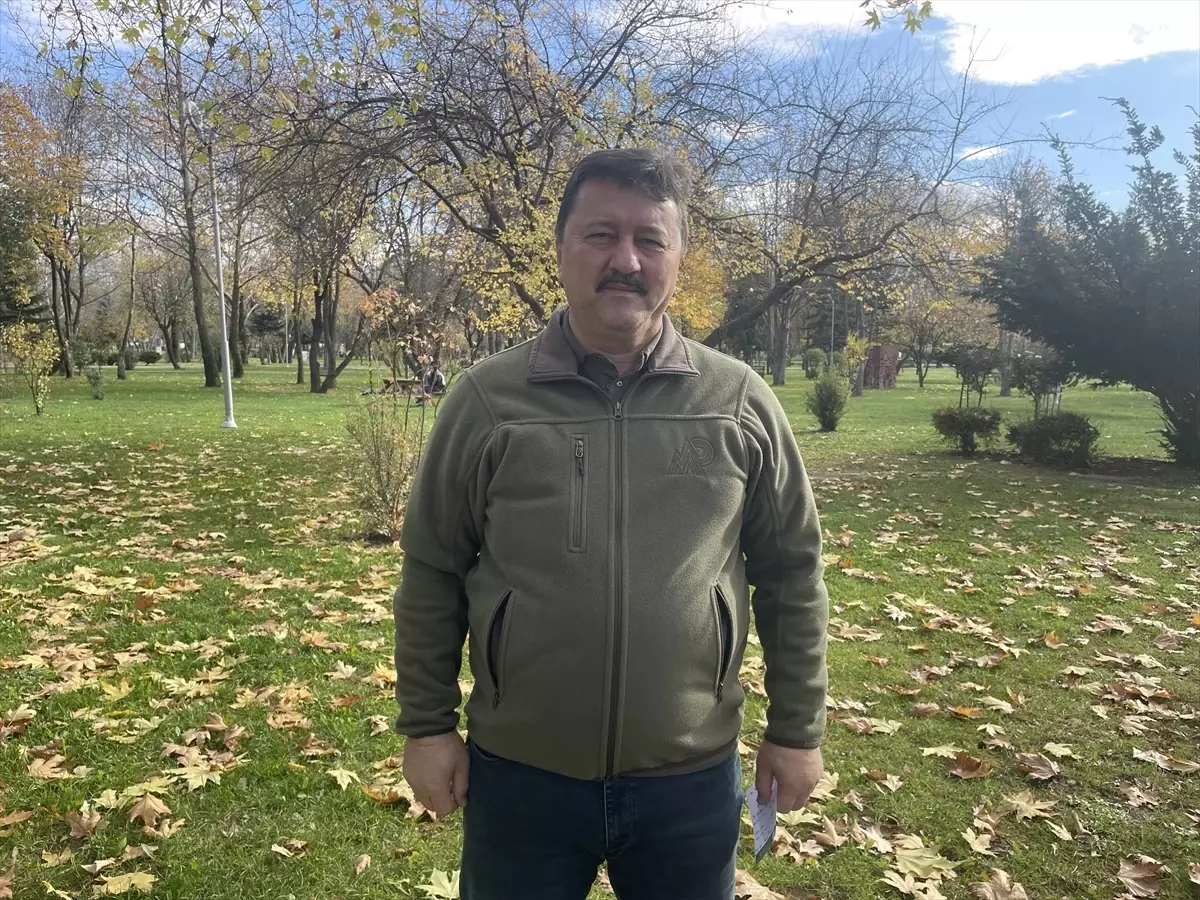 Yedigöller Milli Parkı Sonbaharda Ziyaretçi Akınına Uğradı