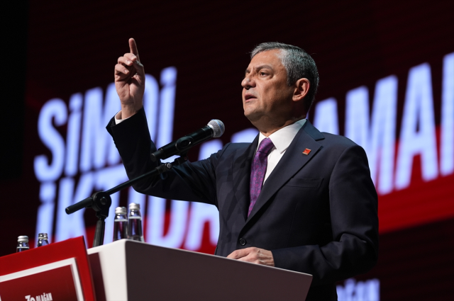 ozgur ozel yeniden chp genel baskani secildi 19306227 1260 m