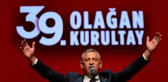 Özgür Özel yeniden CHP Genel Başkanı seçildi