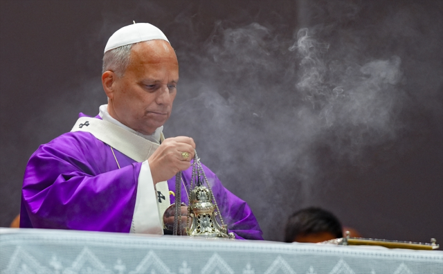Pope Leo XIII led a mass with approximately 4,000 people at the Volkswagen Arena