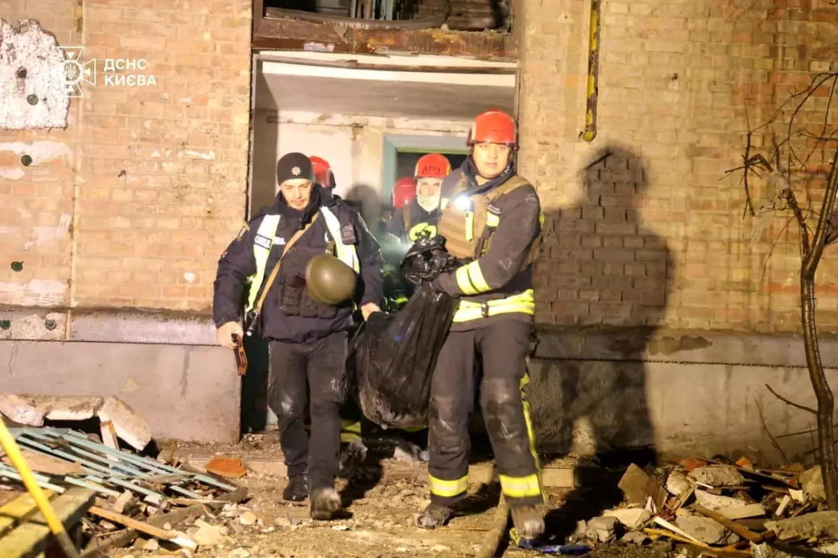 Kiev'e İHA ve Füze Saldırısı: 1 Ölü, 11 Yaralı