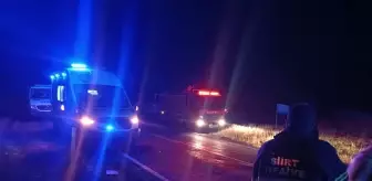 Siirt'te İşçi Taşıyan Midibüs Şarampole Devrildi: 15 Yaralı