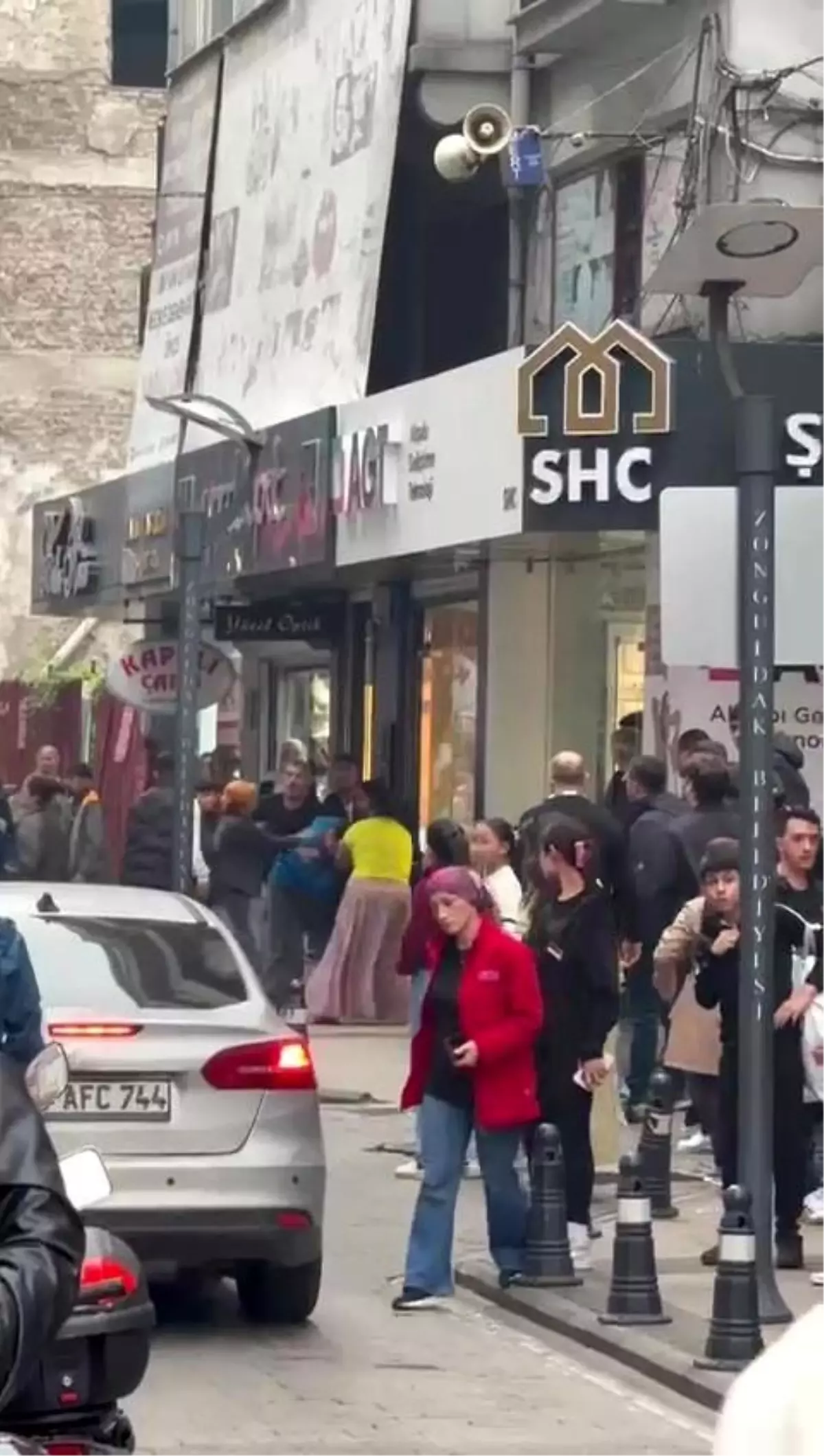 Zonguldak'ta İki Grup Arasında Kavga: Polis Müdahale Etti