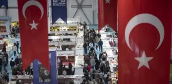 '7. Doğu Anadolu Erzurum Kitap Fuarı' son gününde ziyaretçilerini ağırlıyor