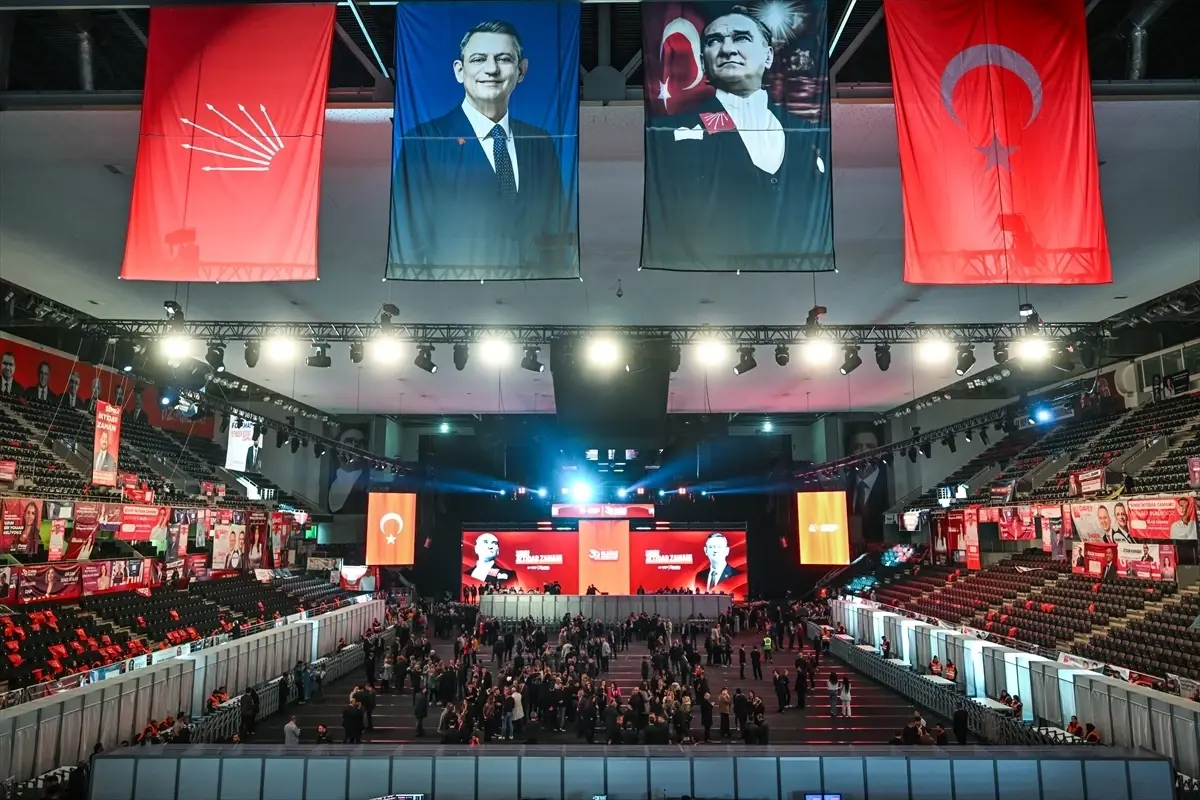 CHP 39. Olağan Kurultayı'nın Üçüncü Günü Başladı