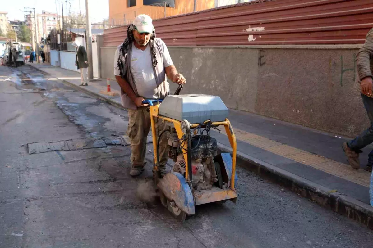 Diyarbakır'ın Muradiye Mahallesi'nde Doğalgaz Çalışmaları Başladı