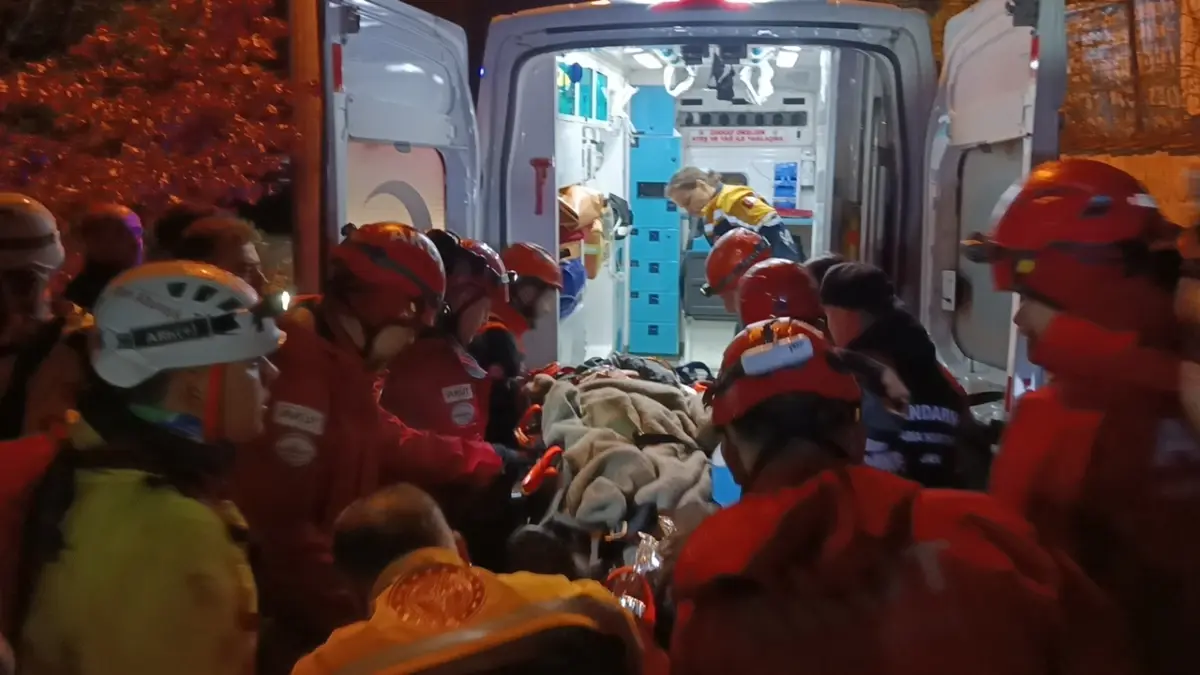 Bursa'da Doğa Yürüyüşünde Trajedi: Bir Genç Hayatını Kaybetti