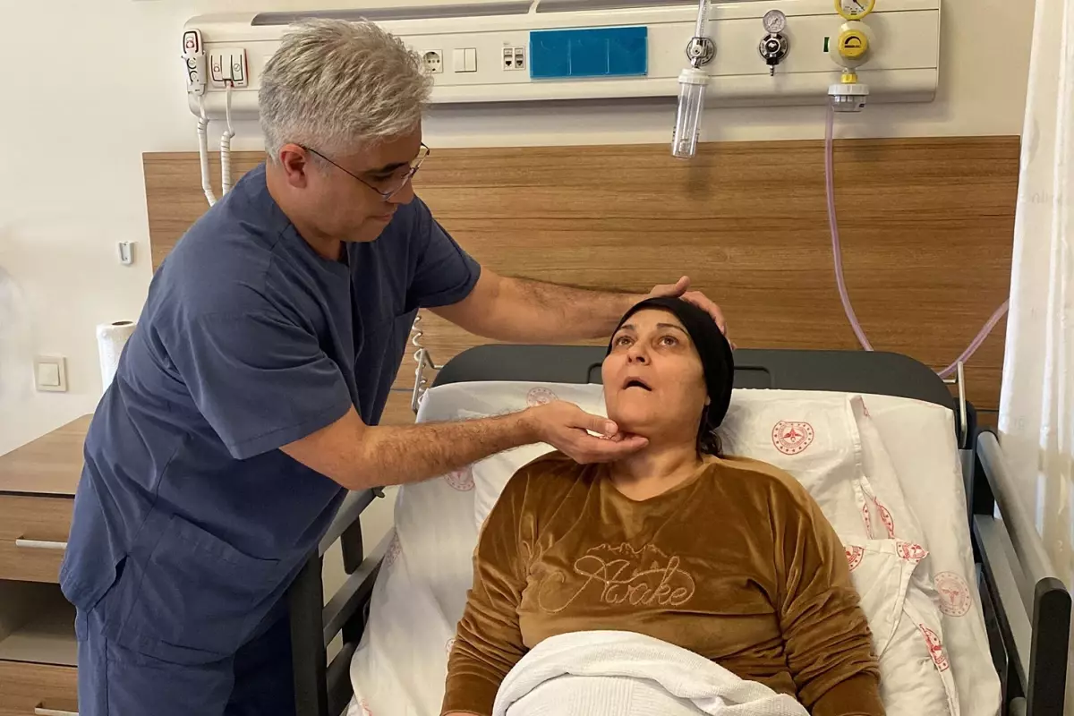 Dünyadaki ilk vaka! Çene ağrısı şikayetiyle hastaneye gitti, hayatı altüst oldu