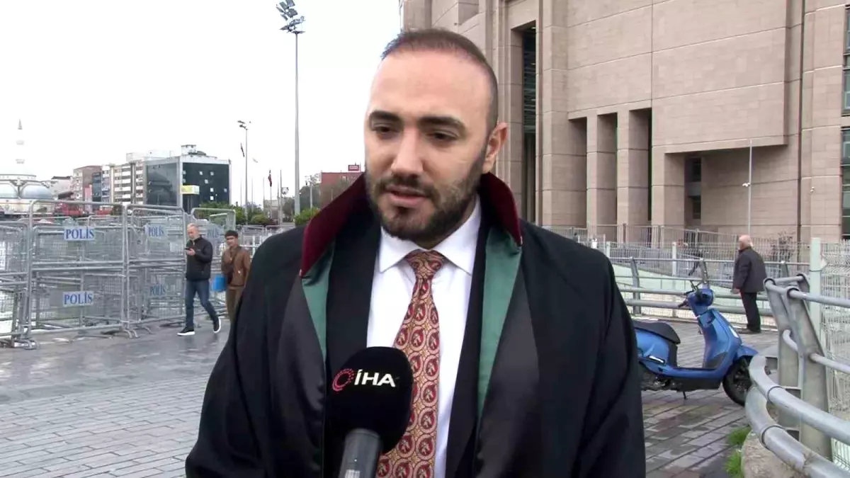 Gençler 'Oyuncu Aranıyor' İlanıyla Dolandırıldı