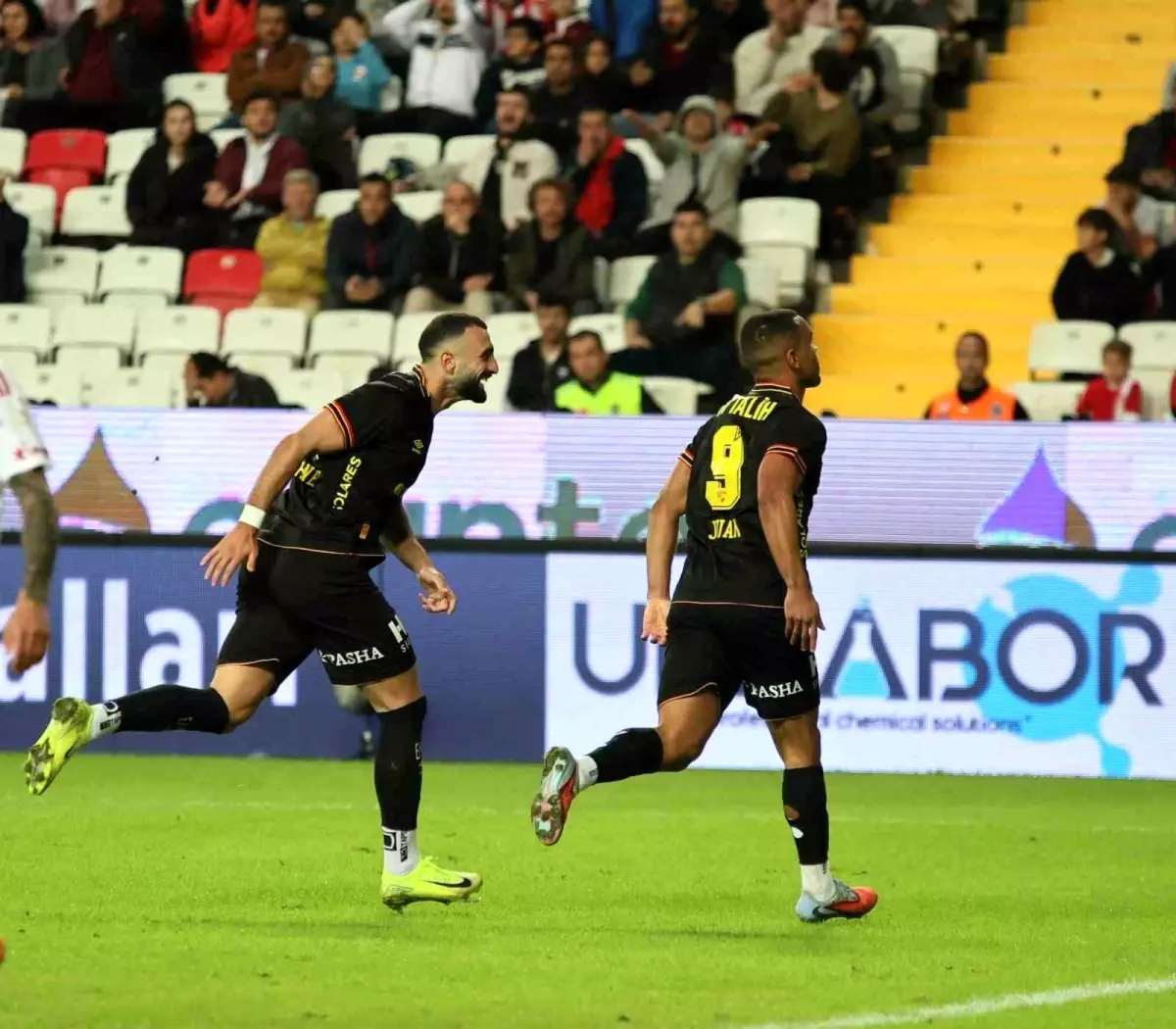 Antalyaspor, Göztepe'ye 2-1 Mağlup Oldu