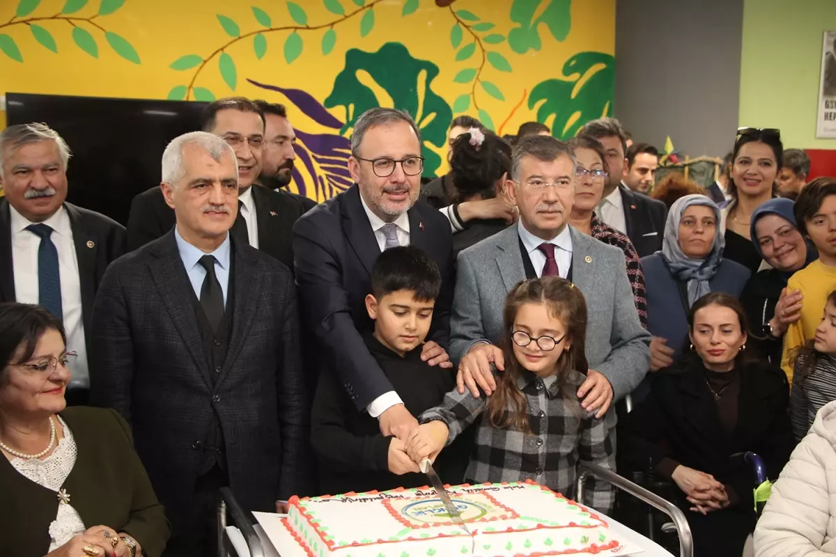 Engelli Bireyler ve Aileleri Kula'da Buluştu