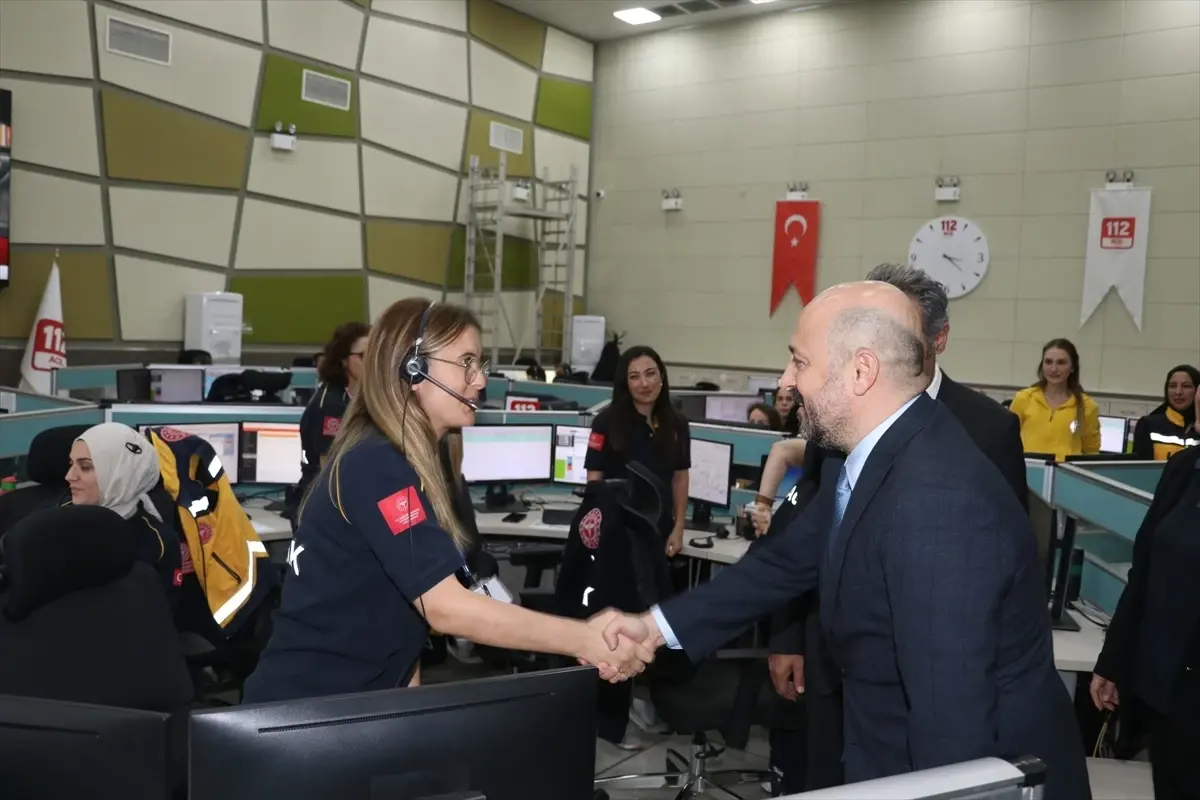 Adana'ya 15 Yeni Ambulans Hizmete Girecek