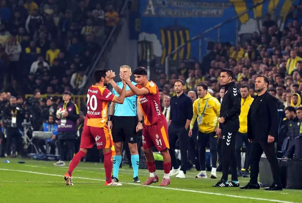 Galatasaray'ın Genç Yıldızı Arda Ünyay Derbide Oynadı