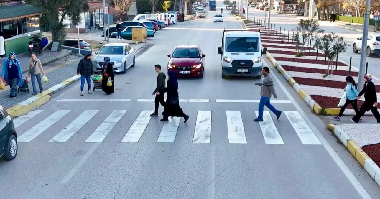 Bilecik'te Drone Destekli Trafik Denetimi: 13 Sürücüye Ceza