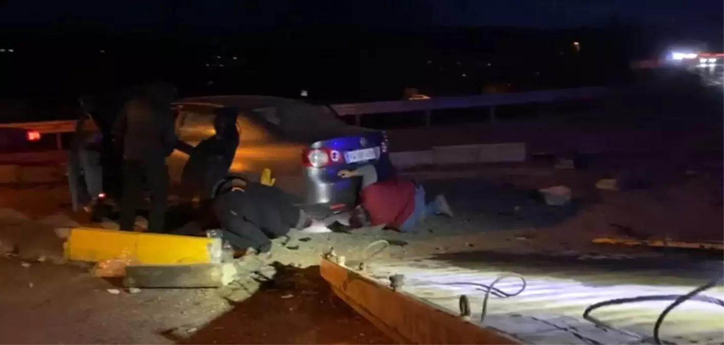 Bolu'da Kavşak Kazasında 4 Kişi Yaralandı