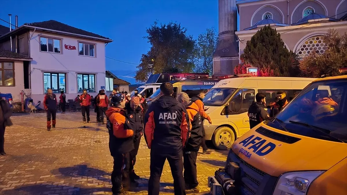 Mudanya'da 80 Yaşındaki Alzheimer Hastası İçin Arama Çalışmaları Devam Ediyor