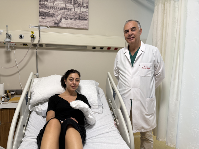 The decorative fireplace exploded like a bomb, 30% of her body was burned