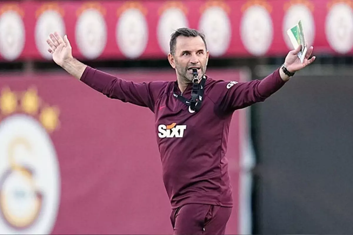 Derbi öncesi Galatasaray'da kriz! Okan Buruk küplere bindi