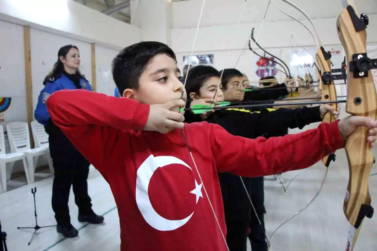 Amasya'da Çocuklar Okçulukla Şampiyonluk Hedefliyor