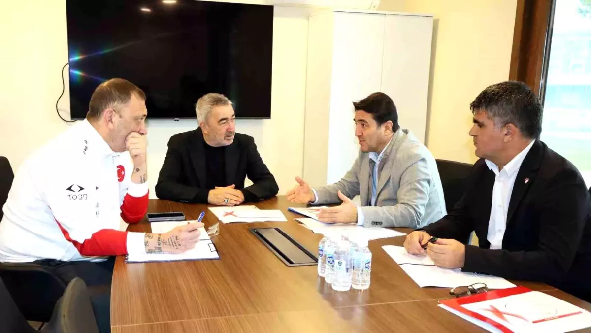 TFF, 2026 Hedeflerini Belirlemek İçin Teknik Direktörlerle Toplandı