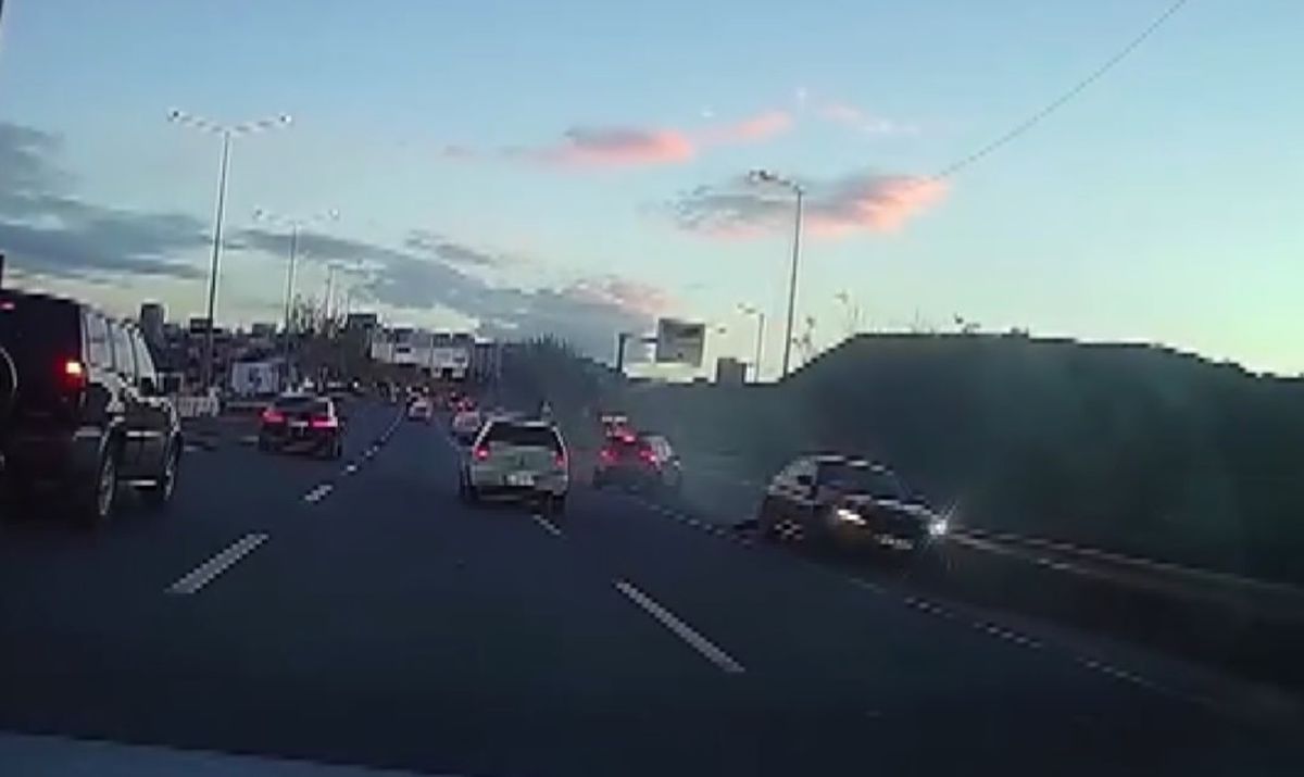 Çankaya'da Makas Atan Sürücü Kaza Yaptı