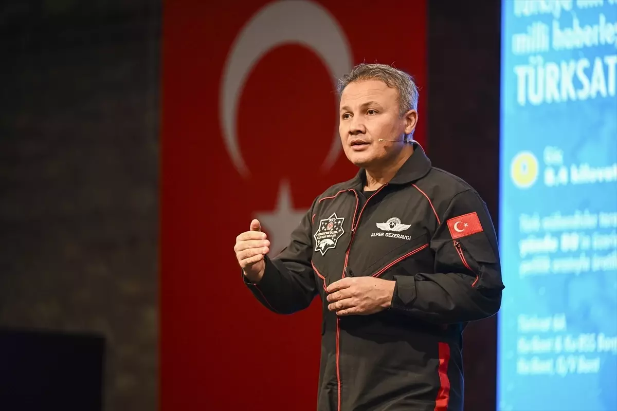 Türkiye'nin İlk Astronotu Alper Gezeravcı, Uzay Programı Hedeflerini Paylaştı