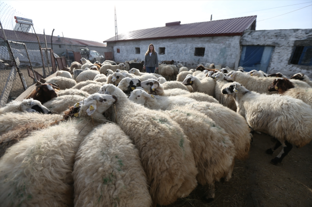 She left her job in the plaza 3 years ago and returned to her village, growing her business 4 times