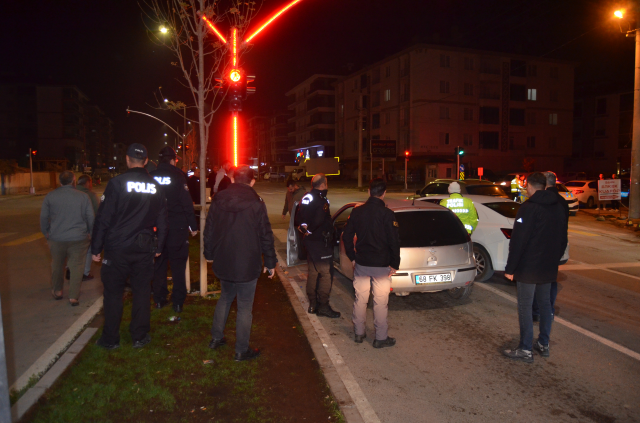 The drunk driver crashed into the vehicle of the police chief