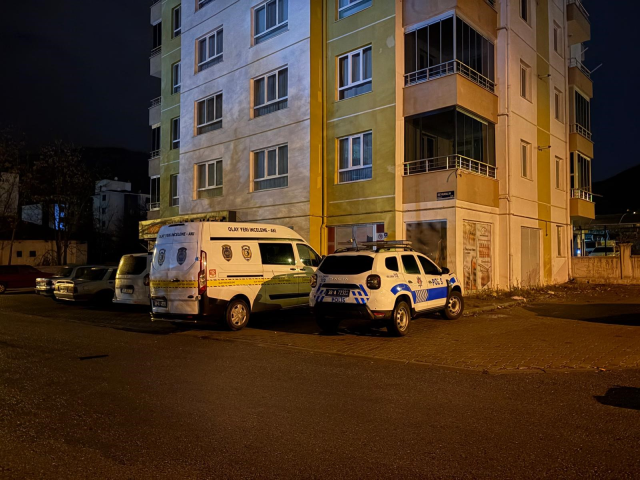 Blood was shed in the father-son fight! One is fighting for life in the hospital