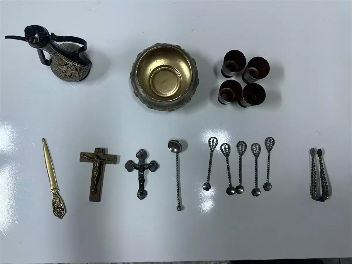 Çorum'da Tarihi Eser Kaçakçılığı Operasyonu