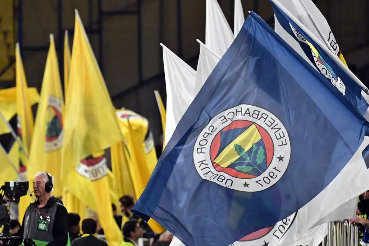 Sadettin Saran'ın bir çağrısı yetti: Fenerbahçe derbi haftasında paraya para demedi