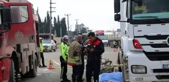 Antakya'da Motosiklet Tırla Çarpıştı: Anne ve Bebeği Hayatını Kaybetti
