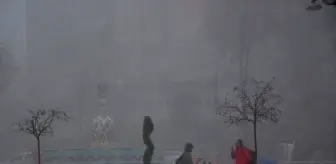 Kütahya'da Yoğun Sis Görüş Mesafesini Azalttı