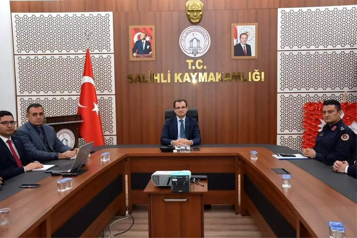 Salihli'de Kamu Yatırımları Değerlendirildi